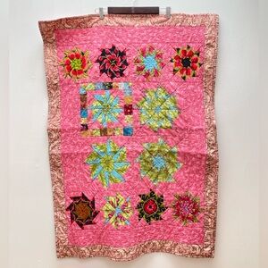 VINTAGE - Handmade Pink Quilt